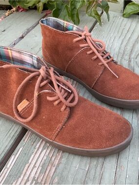 Vans Women’s Leather Plaid Suede Chukka Boots in Rust Brown Size 7